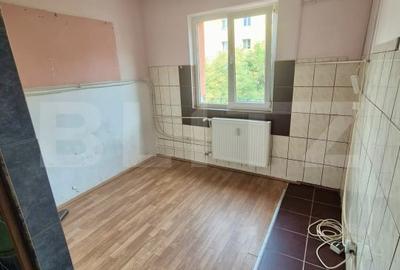 Garsonieră decomandată, mobilată în Mănăștur