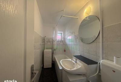 Apartament cu 2 camere decomandat în Valea Cetății