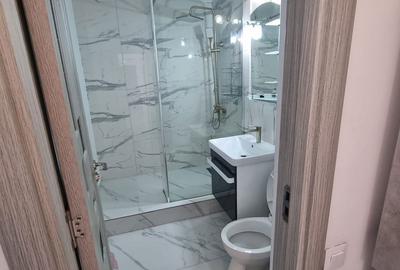 Apartament cu 2 camere, mobilat în Central