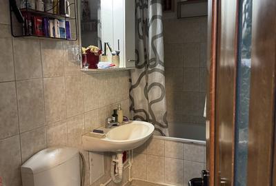 Apartament cu 2 camere decomandat în Tineretului