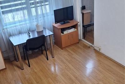 Apartament cu 2 camere semidecomandat în Valea Rosie