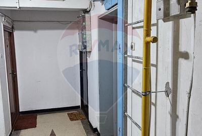 Apartament cu 2 camere semidecomandat în Kiseleff