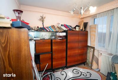 Apartament cu 3 camere decomandat în Dacia