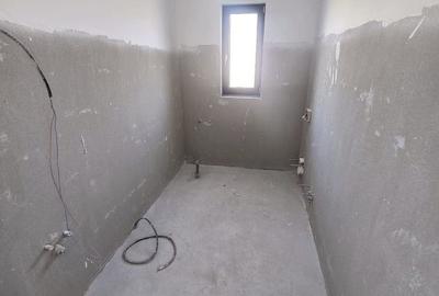 Casă cu 4 camere cu Teren 465 Mp în Odoreu - 14
