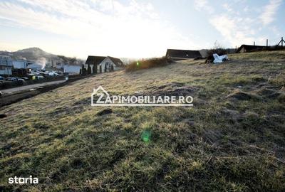 Teren de 618 mp, în Corunca