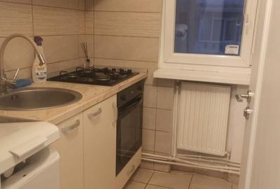 Apartament cu 2 camere decomandat în Exterior Vest