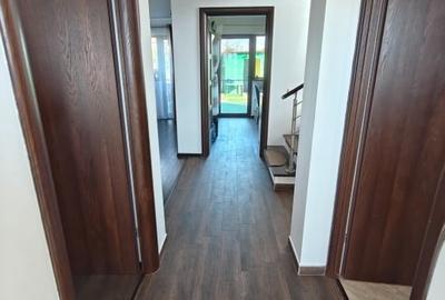 Casă individuală cu 5 camere cu Canalizare în Tineretului - 3