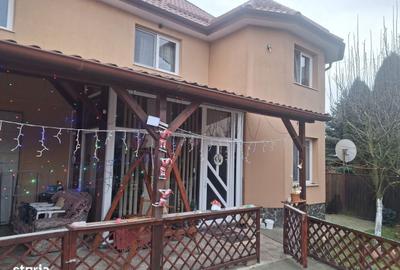 Casă cu 4 camere cu Teren 400 Mp în Sângeorgiu de Mureș