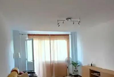 Apartament cu 2 camere, mobilat în Pantelimon