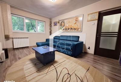 Apartament cu 3 camere decomandat în Vest