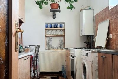 Casă individuală cu 3 camere cu Canalizare în Central - 11