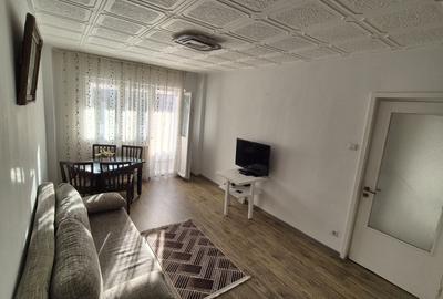 Apartament cu 2 camere decomandat în Vest