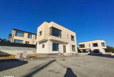 Casă cu 4 camere în Paltin