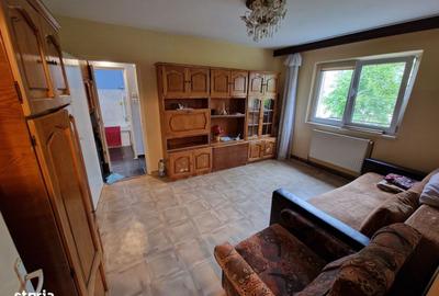 Apartament cu 2 camere în Florilor