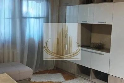 Apartament cu 3 camere semidecomandat în Lipovei