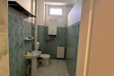 Spațiu comercial, de 50 mp, în Central