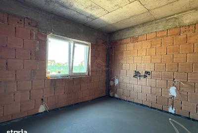 Casă cu 5 camere cu Teren 300 Mp în Ciorogârla
