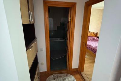Apartament cu 3 camere în Fălticeni - 7