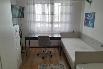Apartament cu 3 camere decomandat în Central - 2
