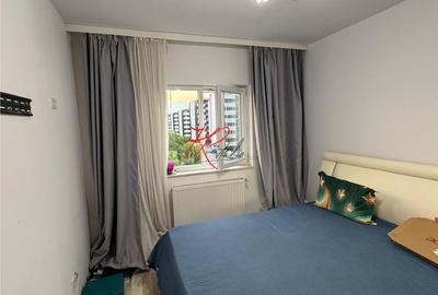 Apartament cu 2 camere decomandat în Apărătorii Patriei