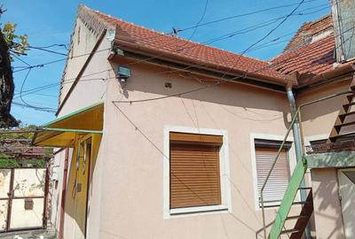 Casă cu 3 camere cu Teren 370 Mp în Funcționarilor - 6