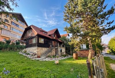 Casă cu 6 camere cu Teren 749 Mp în Predeal