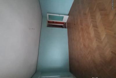 Apartament cu 3 camere decomandat în Central - 1