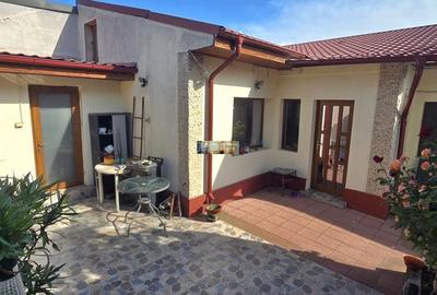 Casă cu 3 camere decomandat cu Teren 179 Mp în Coiciu - 4