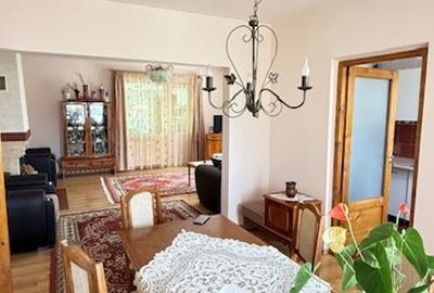Casă cu 3 camere cu Canalizare în Est - 12