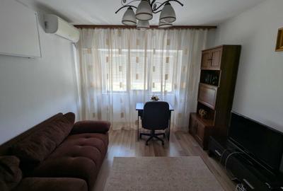 Apartament cu 3 camere decomandat în Independenței - 4
