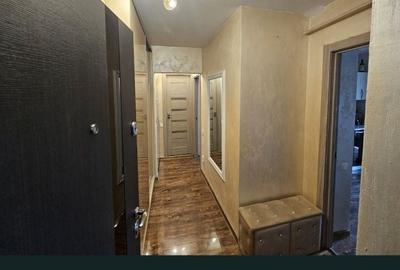 Apartament cu 2 camere decomandat în Buzaului