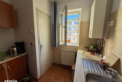 Apartament cu 3 camere decomandat în Ștrand - 2