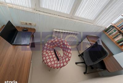 Apartament cu 3 camere, mobilat în Tei