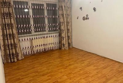 Garsonieră în Calea Romanului