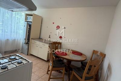 Apartament cu 2 camere decomandat în Republicii - 5