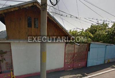Casă individuală cu 5 camere cu Teren 187 Mp în Dorobanțul