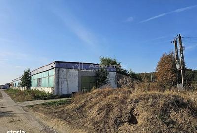 Spațiu comercial, de 1,000 mp, în Central - 2