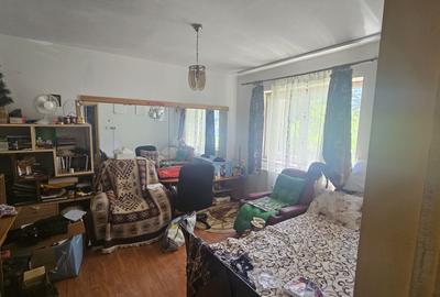 Garsonieră decomandată în Trivale - 1