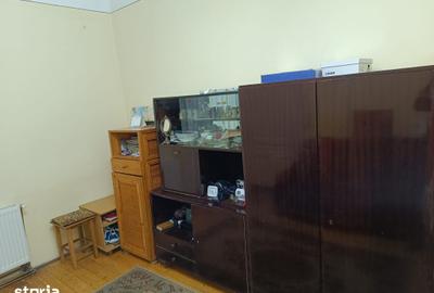 Casă cu 2 camere cu Teren 90 Mp în Orașul Nou