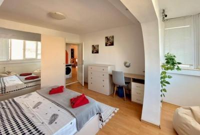 Apartament cu 3 camere decomandat în Plopilor - 1