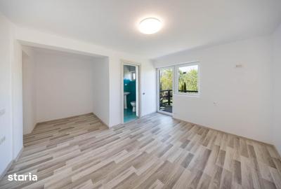 Casă cu Teren 1500 Mp în Central