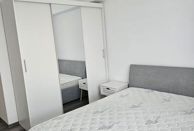 Apartament cu 2 camere decomandat în Central - 2
