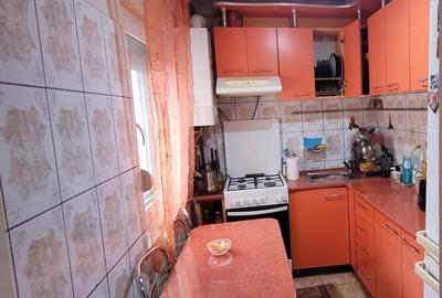 Garsonieră decomandată în Confecții - 6