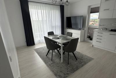 Apartament cu 3 camere decomandat în Central - 1