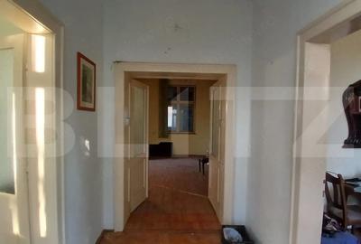 Casă cu 4 camere cu Teren 1000 Mp în Cornești (Crăciunești)