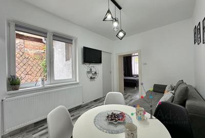 Apartament cu 2 camere semidecomandat, mobilat în Centrul Istoric - 3