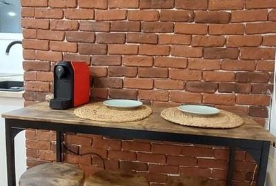 Apartament cu 2 camere semidecomandat în Grivița