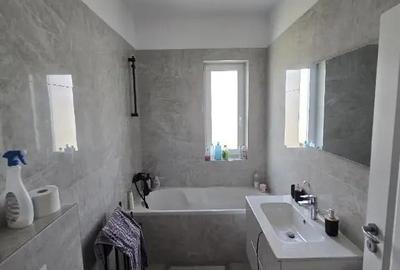 Casă cu 4 camere în Sânandrei - 3