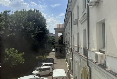 Apartament cu 3 camere semidecomandat în Bucureștii Noi - 7