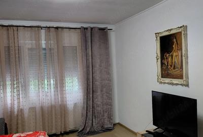 Apartament cu 2 camere decomandat în Est - 1